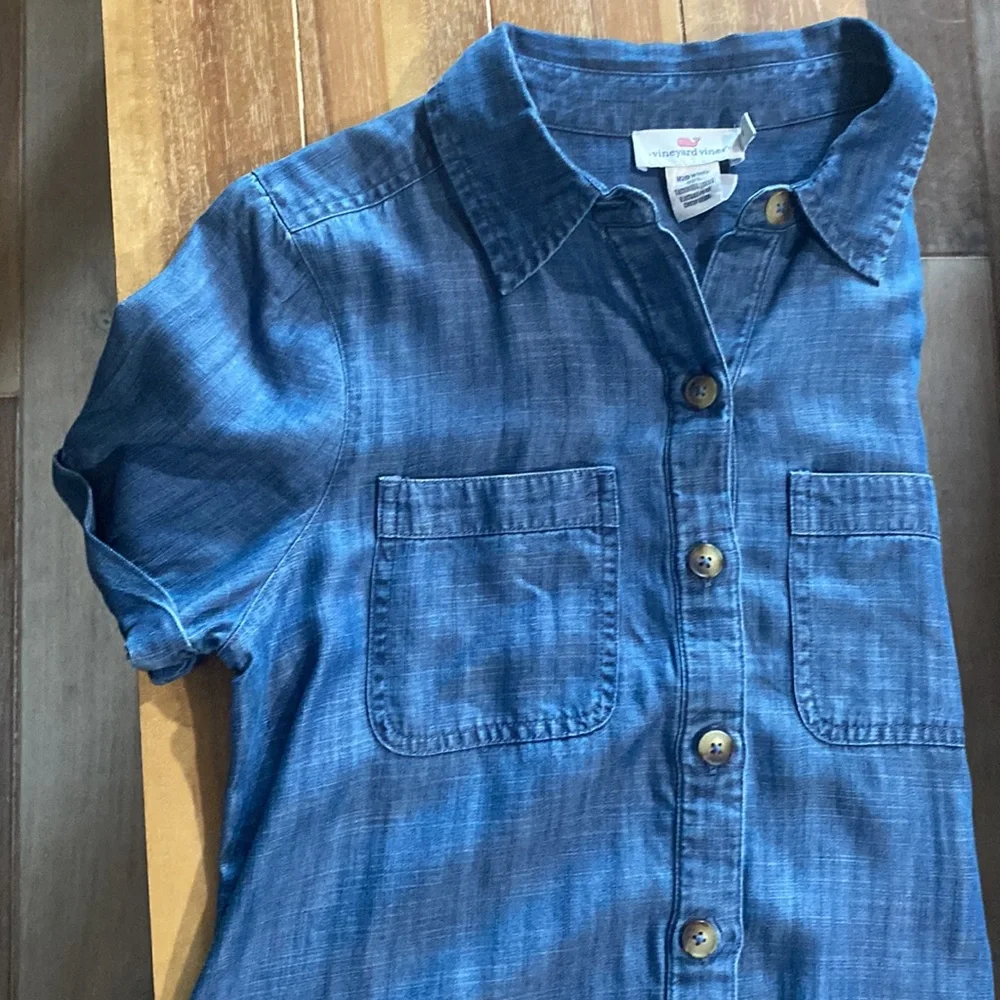 Vineyard vines denim button dress - Picture 3 of 4